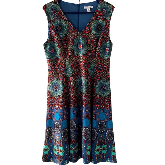 London Style Fit and Flare Dress - Picture 1 of 6